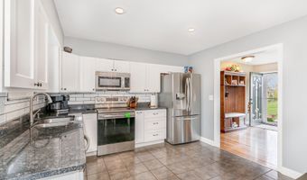 910 Hillview Rd, Alexandria, KY 41001