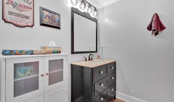 28 Golden Eagle Dr, Adairsville, GA 30103