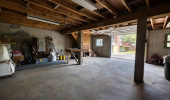 23 Riverlake St, Alton, NH 03810