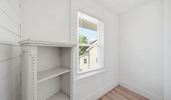 135 Greenly St, Adrian, MI 49221