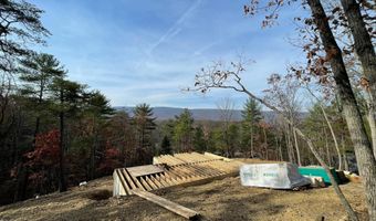 LAURA Court, Basye, VA 22810