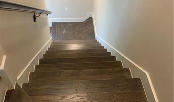 9223 Ra Young Jr Dr, Barling, AR 72923