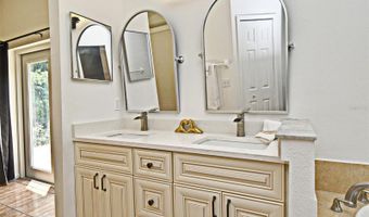 466 SPREADING OAK Cir, Apopka, FL 32712