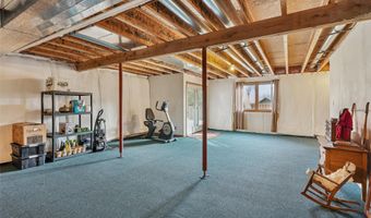 1128 8th St SE, Altoona, IA 50009