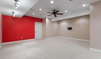 2850 Lee Marie Dr, Adrian, MI 49221