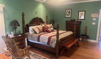 2812 H E Johnson Rd, Alvaton, KY 42122