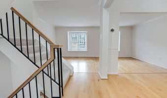 5137 HERITAGE Ln, Alexandria, VA 22311