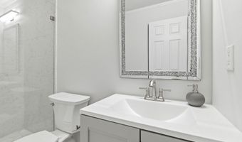 84 Mayfield Rd, Bedminster, NJ 07921