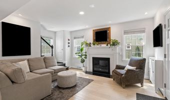 4640 2ND St S, Arlington, VA 22204