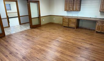 4718 S WESTERN St, Amarillo, TX 79109