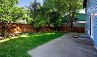 3022 NE Quiet Canyon Dr, Bend, OR 97701