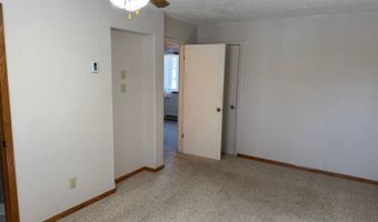 613 Vera St, Bottineau, ND 58318
