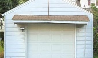 1336 Fairfax St, Allentown, PA 18103