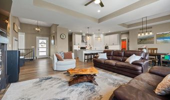 3408 NW Reinhart Dr, Ankeny, IA 50023