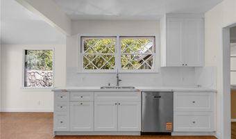 2151 N Altadena, Altadena, CA 91001