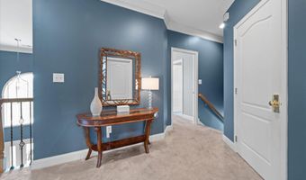 33 WATERTON Dr, Bear, DE 19701