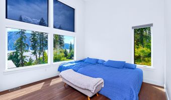 20138 E Cape Horn Rd, Bayview, ID 83803