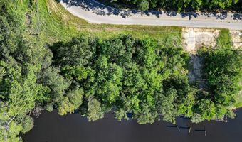 12209 Hickman Rd, Biloxi, MS 39532