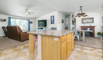 490 Snowflake St, American Falls, ID 83211