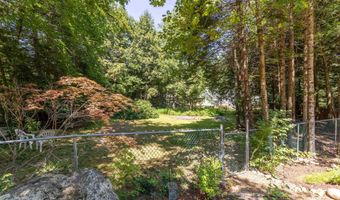 54 New London Dr, Barnstead, NH 03225