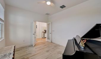 5413 WISHING ARCH Dr, Apollo Beach, FL 33572