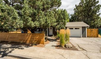 742 SE Sun Ln, Bend, OR 97702