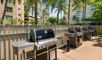 3075 Ala Poha Pl 1807, Honolulu, HI 96818