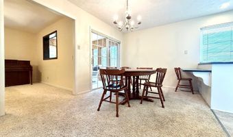 325 Forest View Dr, Bedford, IN 47421