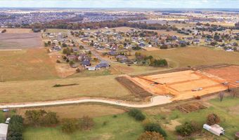 4950 Benton Rd, Benton, LA 71111