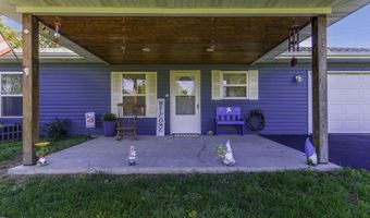 440 W Walnut St, Auxvasse, MO 65231