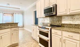 609 Shadowlawn Dr, Berwick, LA 70342