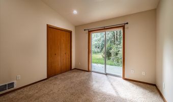 87444 WHISTLING Ln, Bandon, OR 97411