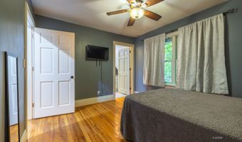 5 Joneswood Dr, Athens, OH 45701