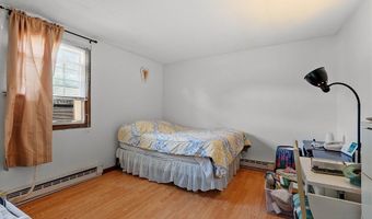 298 Vine St, Athol, MA 01331