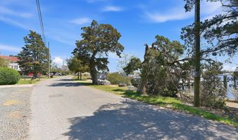 159 HARBOR INN Rd, Bayville, NJ 08721