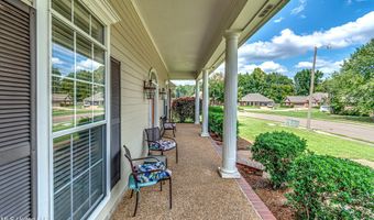 350 Edgewood Xing, Brandon, MS 39042