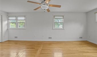 116 Clearview Dr, North Kingstown, RI 02852