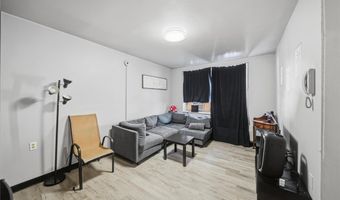 111-121 Locust St, Ambridge, PA 15003