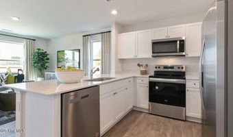 155 Trumpet Vine Rd, Aberdeen, NC 28315