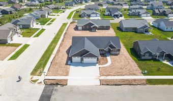 2951 E SUNSTONE Pl, Appleton, WI 54913