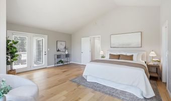 215 Piedmont Dr, Ashland, OR 97520