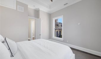 50 School St 5, Newport, RI 02840