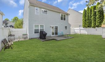 78 Dolphin Cir E, Bayville, NJ 08721