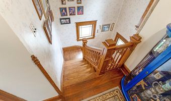 804 S Jackson St, Auburn, IN 46706