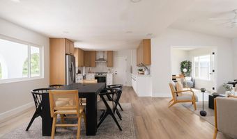1502 Surrey Ct, Oceanside, CA 92057