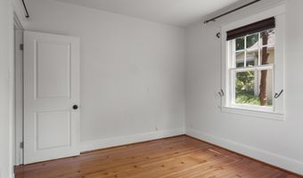 2 HIGHLAND Ave, Annapolis, MD 21403
