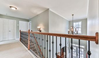 597 Lincolnwood Ln, Acworth, GA 30101