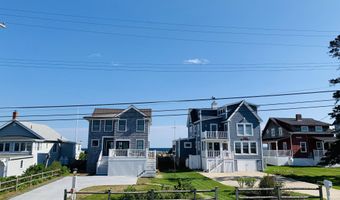 542 Ocean Ave, Wells, ME 04090