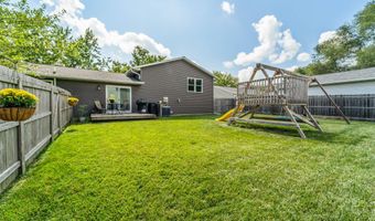 2401 White Oak Dr, Ames, IA 50014