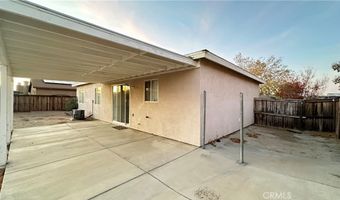 10575 Plainfield St, Adelanto, CA 92301